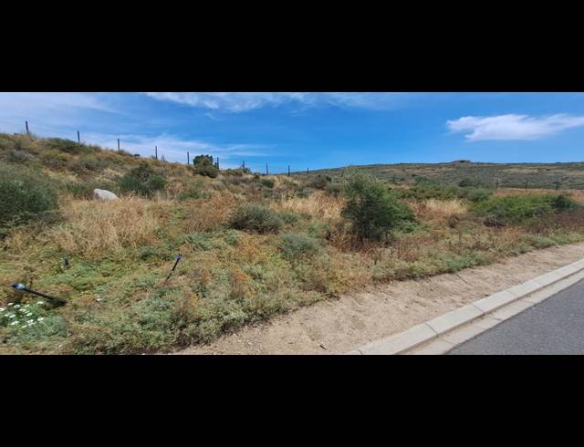 445M² VACANT LAND FOR SALE IN ST HELENA VIEWS